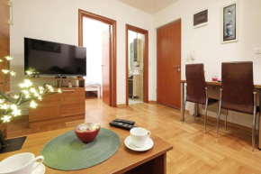 Apartment SEIF 1